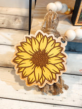 Load image into Gallery viewer, Sunflower Garland
