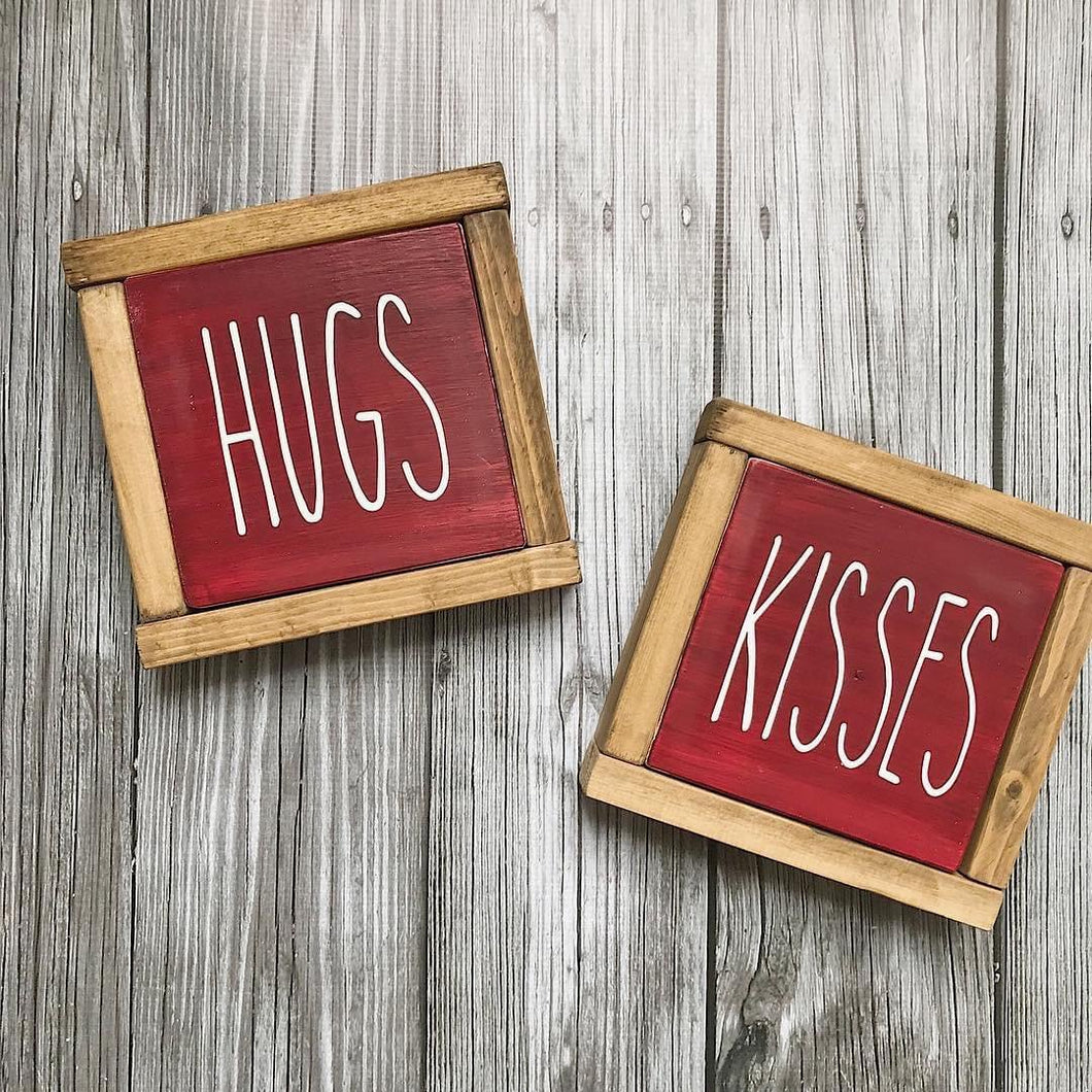 Hugs & Kisses— Set of 2